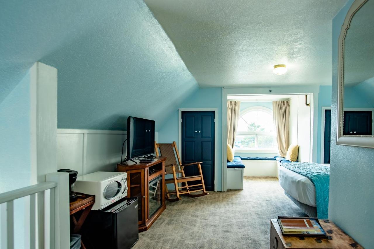 Inn Gilbert Seaside