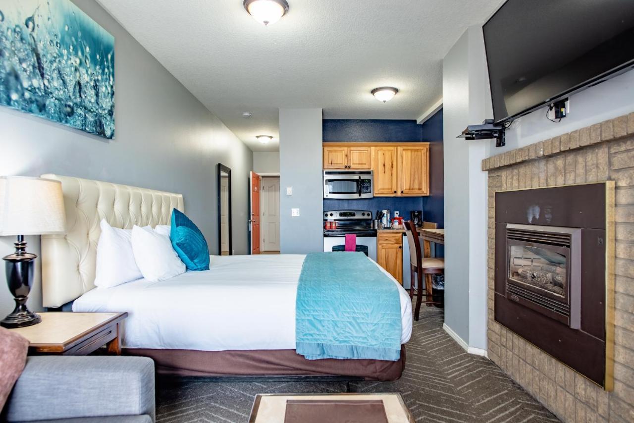 At The Prom Oceanfront Inn 4*