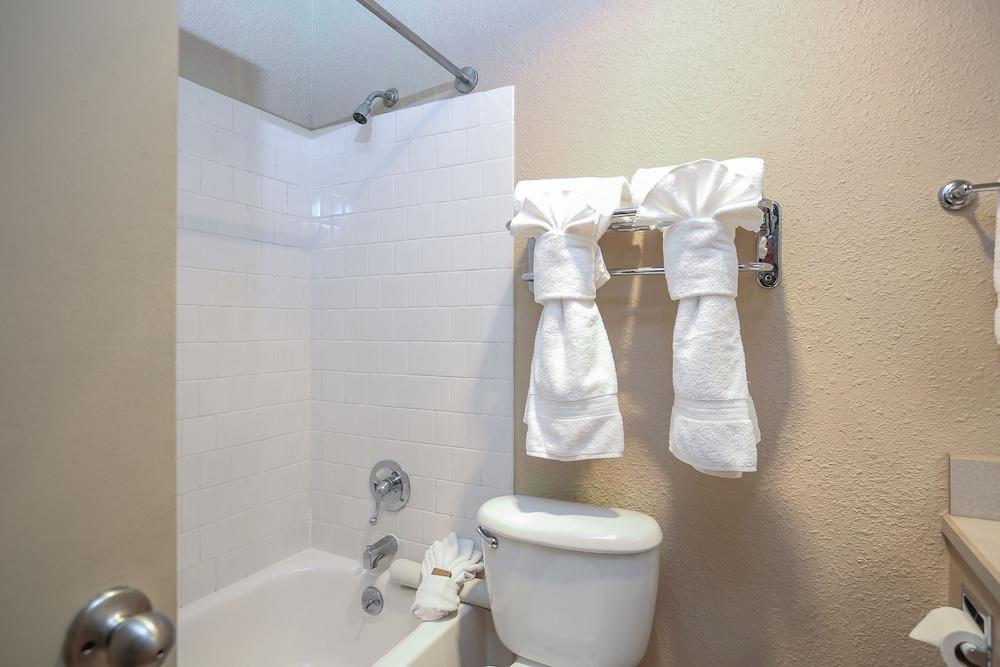 Motel Ebb Tide Oceanfront