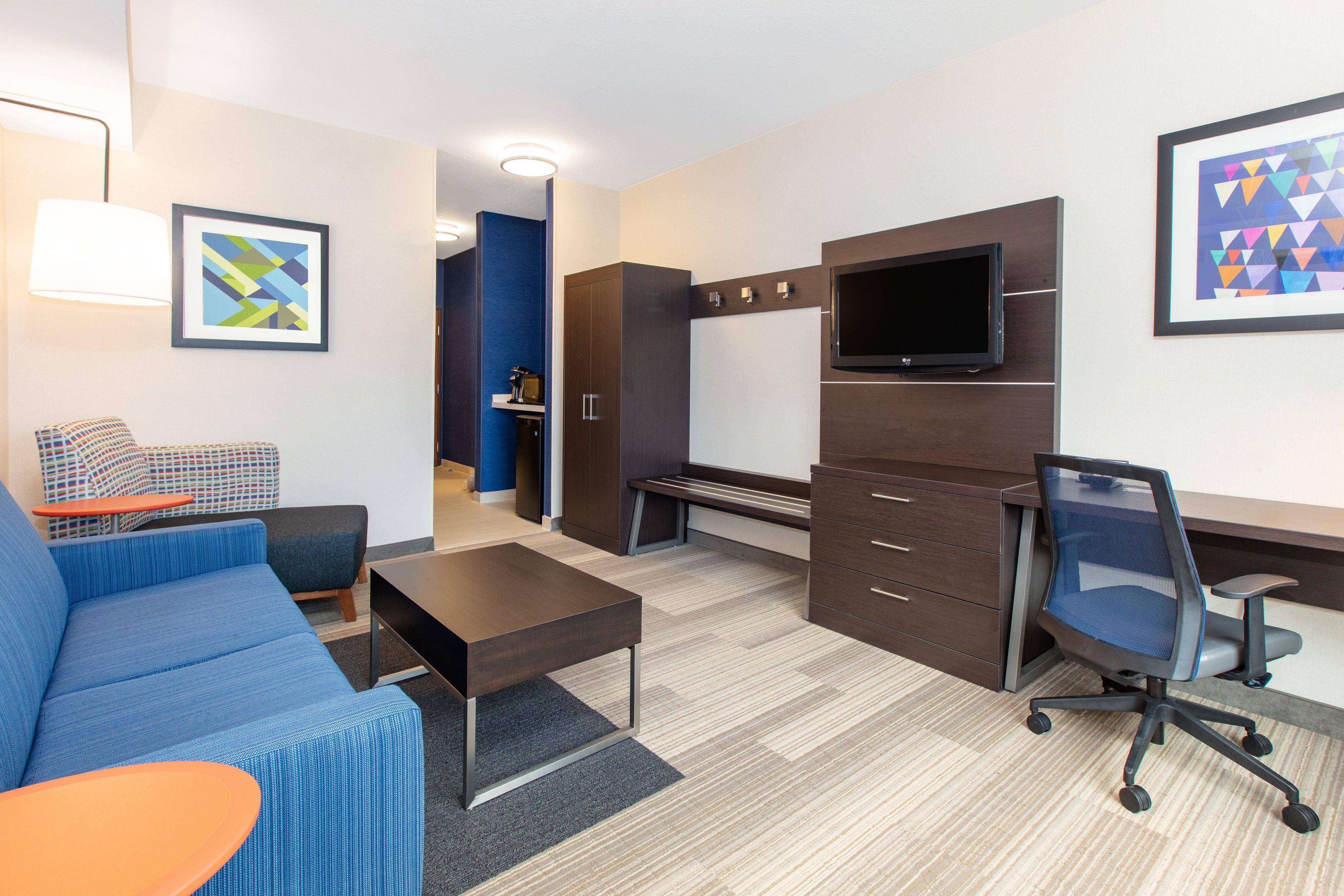 Resort Express & Convention Center By Ihg