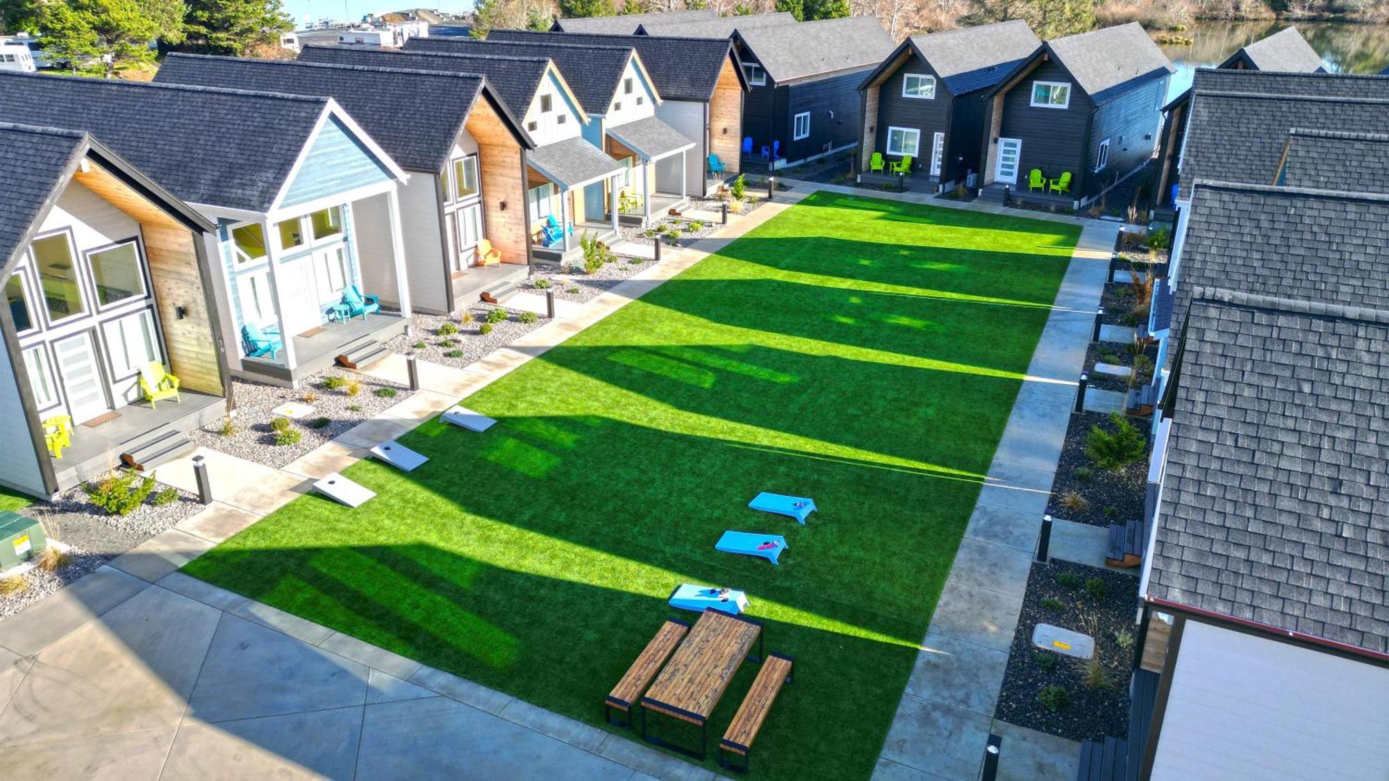The Commons - Urban Coastal Lodging Villa Seaside