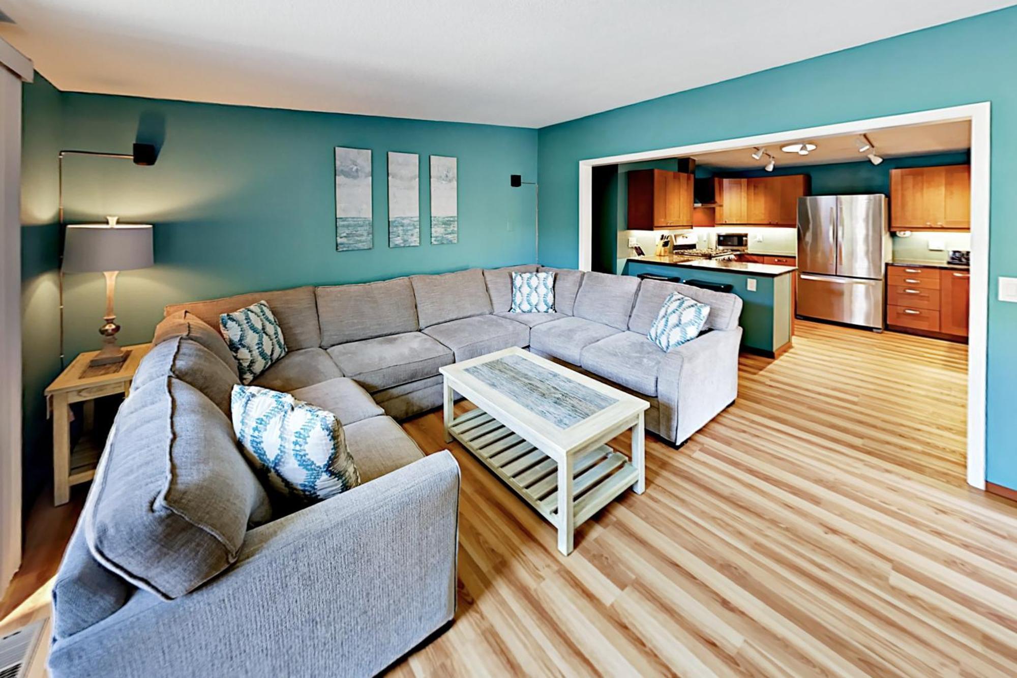 Holiday home Azure Waves