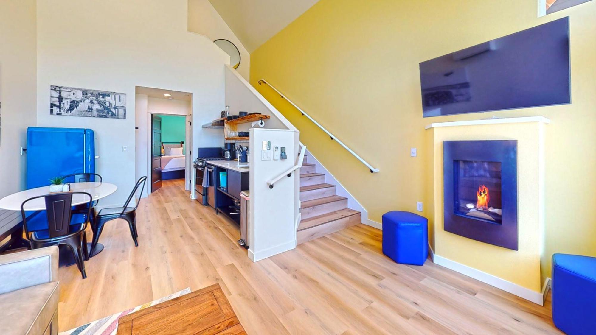 The Commons - Urban Coastal Lodging Villa Seaside