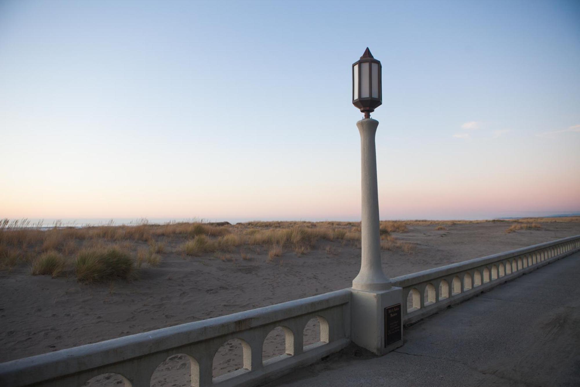 Ebb Tide Oceanfront Motel Seaside