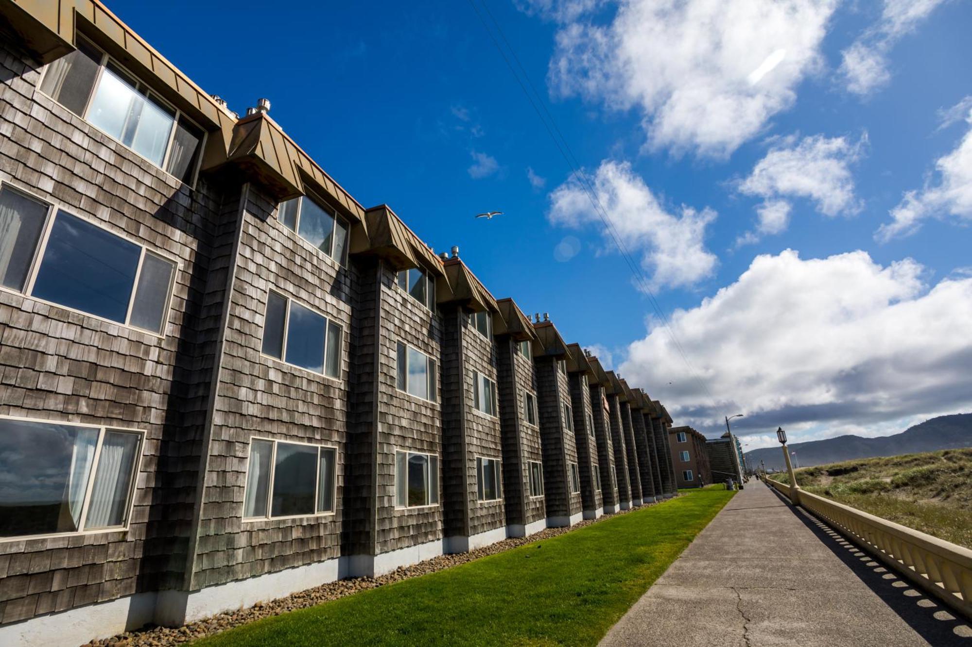 Ebb Tide Oceanfront Motel Seaside
