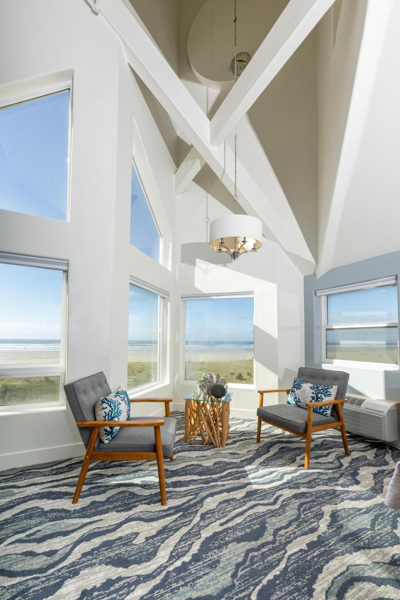 The Oceanfront Inn 4*