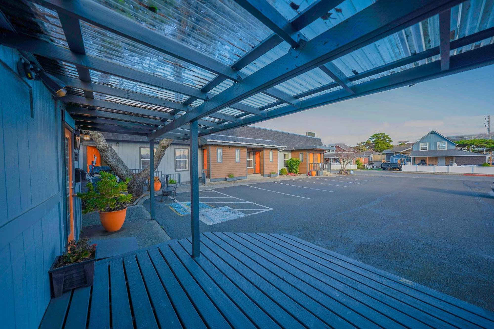 Hotel Centre By Oyo