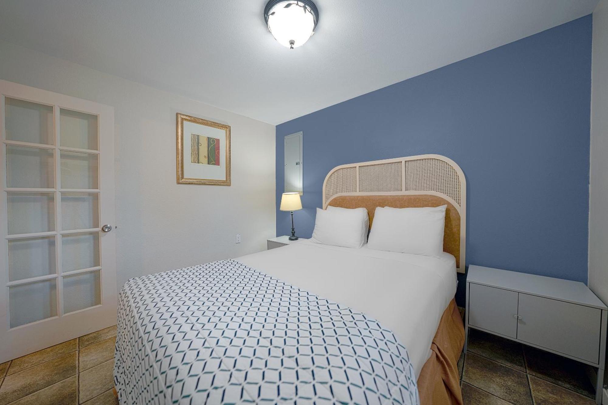 Hotel Centre By Oyo