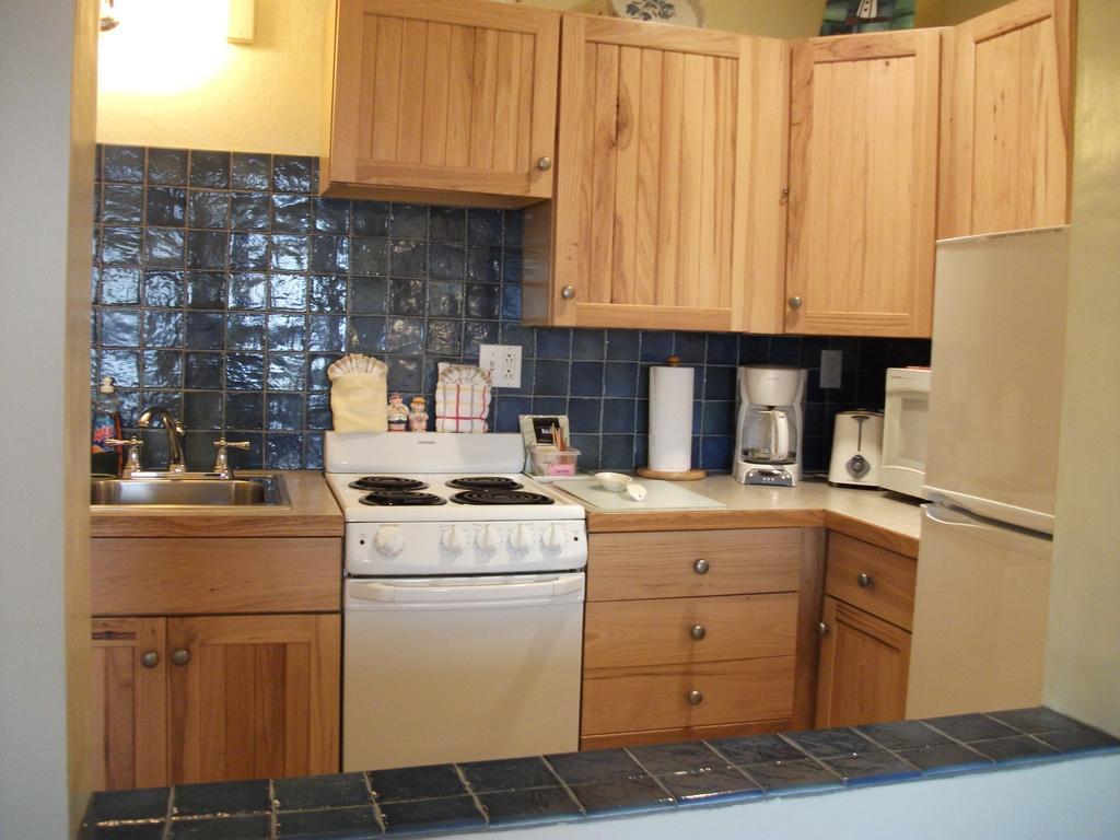 The Tradewinds Condo/Hotel