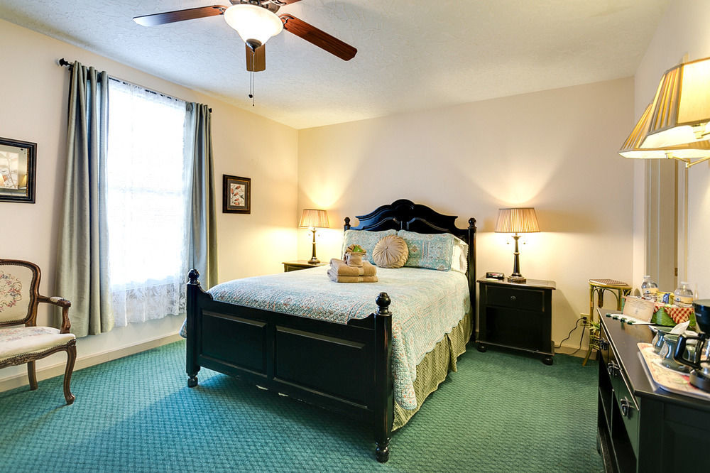 Inn Gilbert Seaside