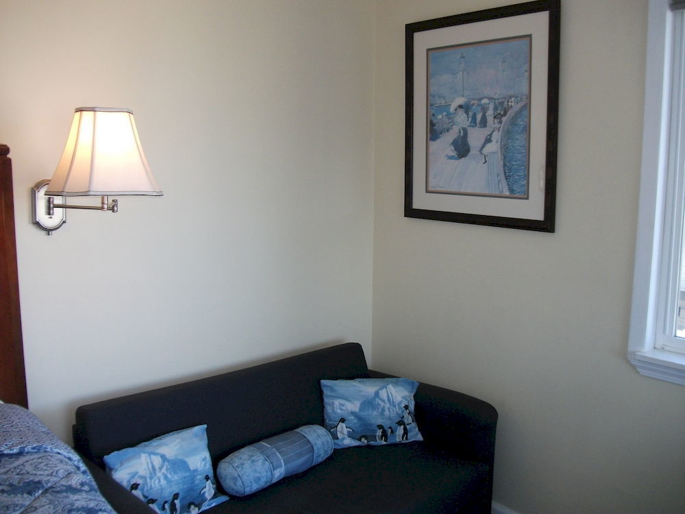 Aparthotel The Tradewinds Condo/Hotel