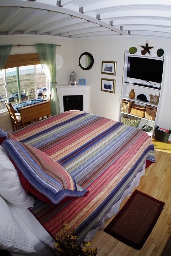The Tradewinds Condo/Hotel 3*
