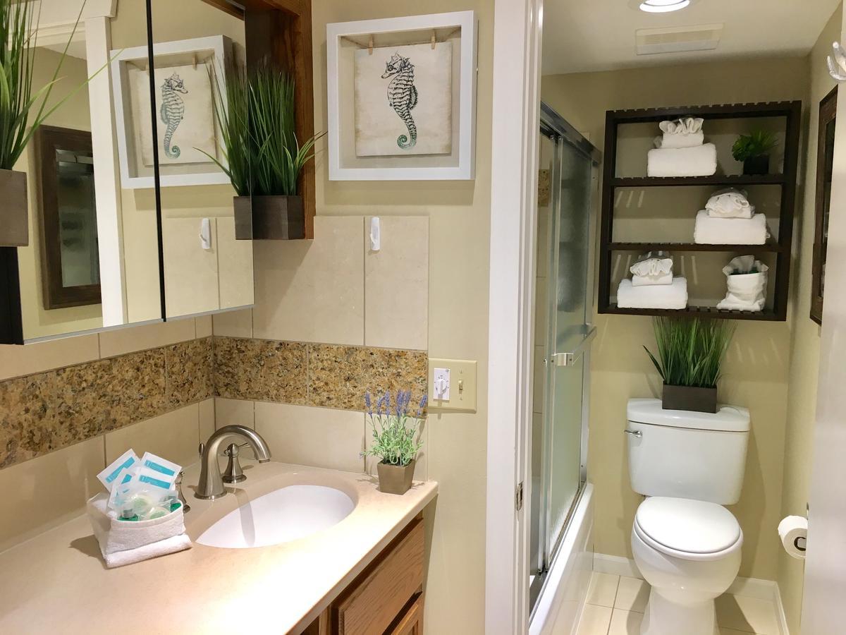Aparthotel The Tradewinds Condo/Hotel
