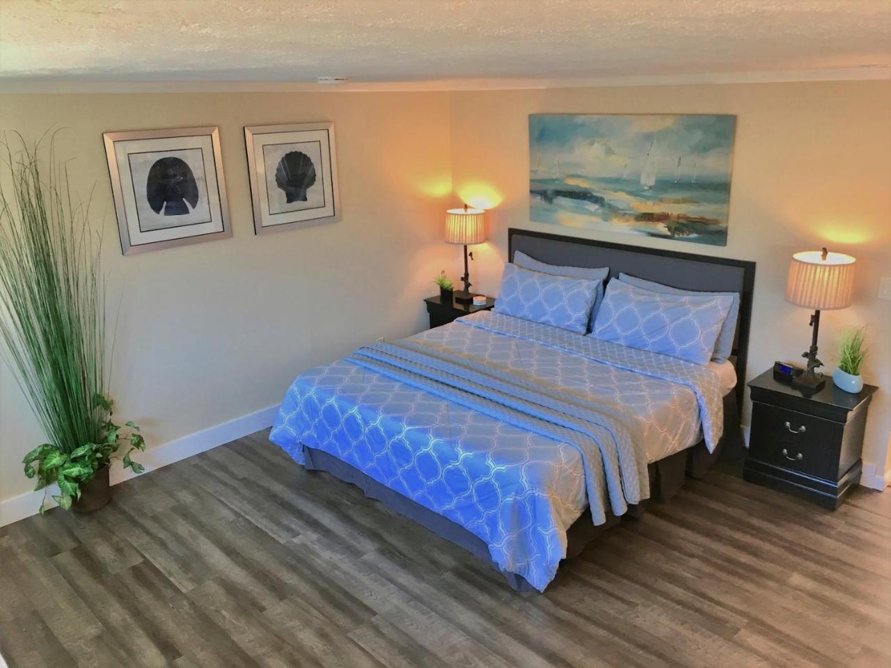 The Tradewinds Condo/Hotel 3*