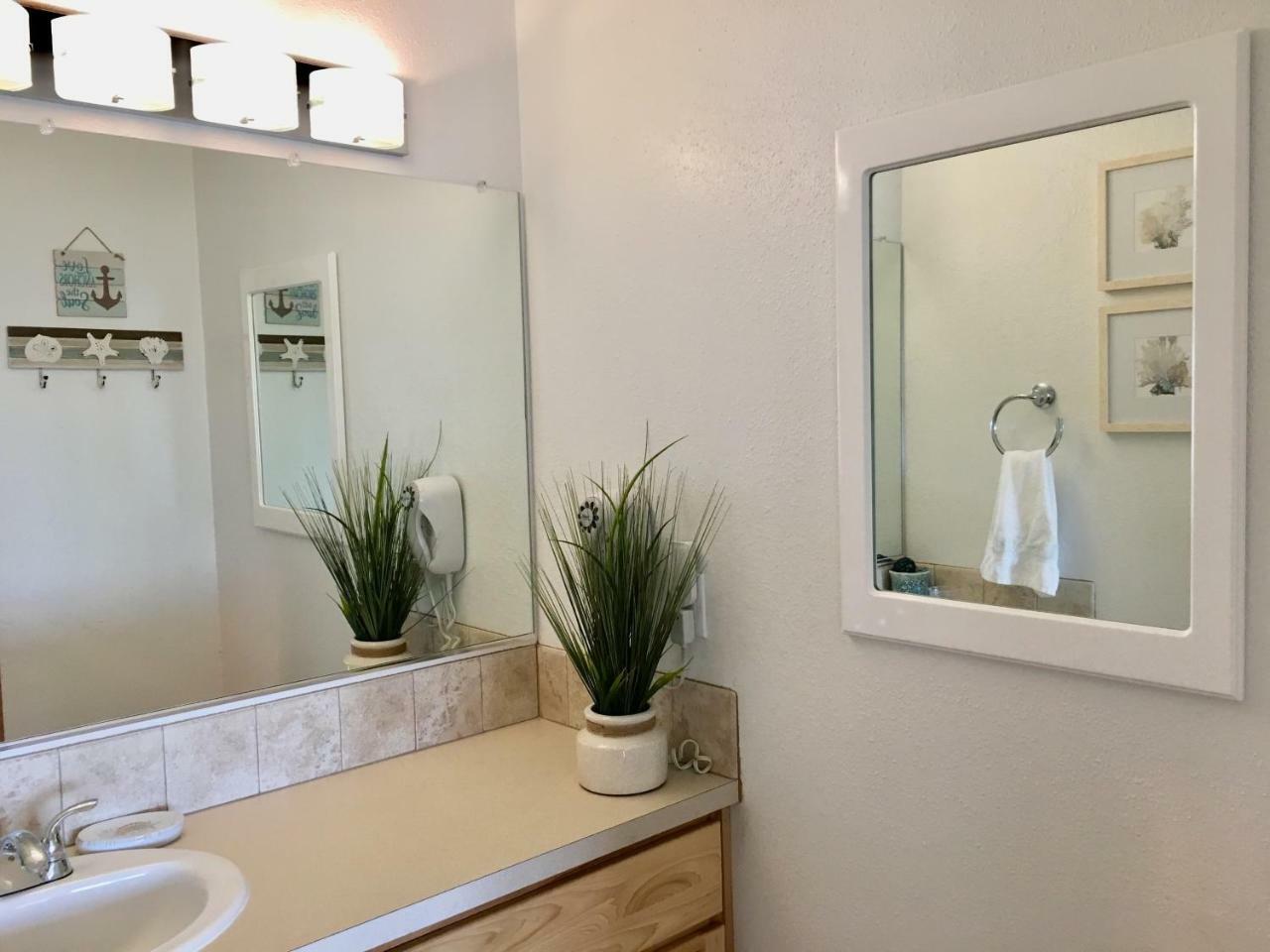 The Tradewinds Condo/Hotel Aparthotel
