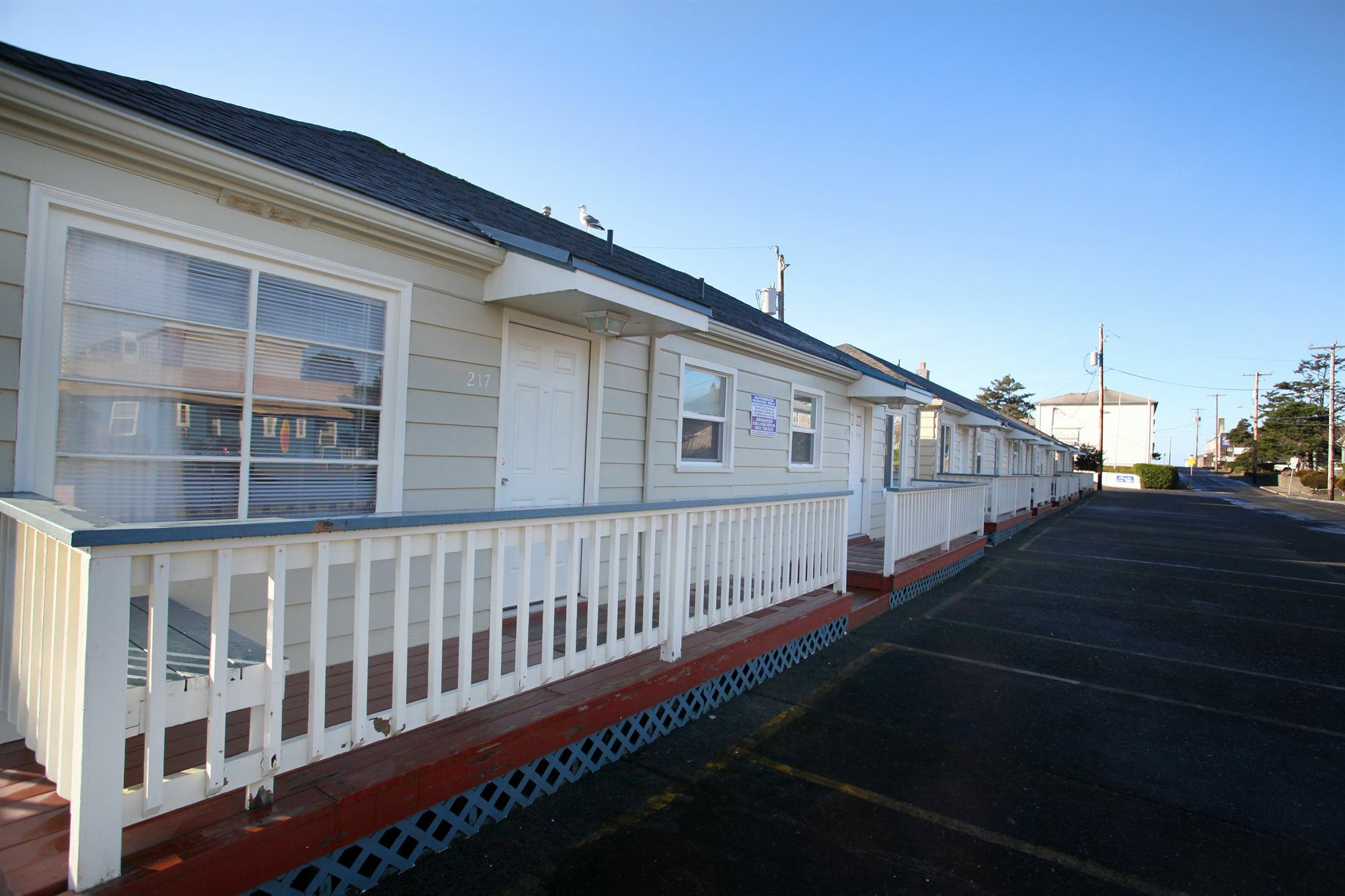 Centre By Oyo 2*