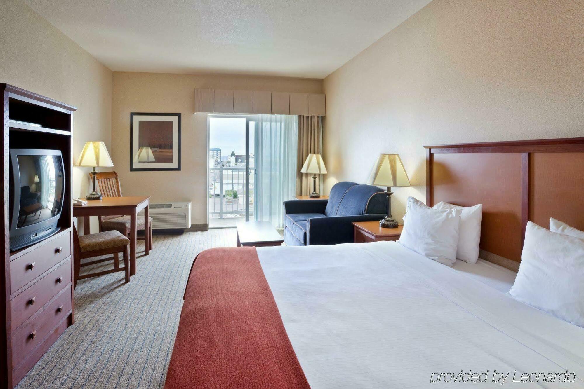 Express & Convention Center By Ihg