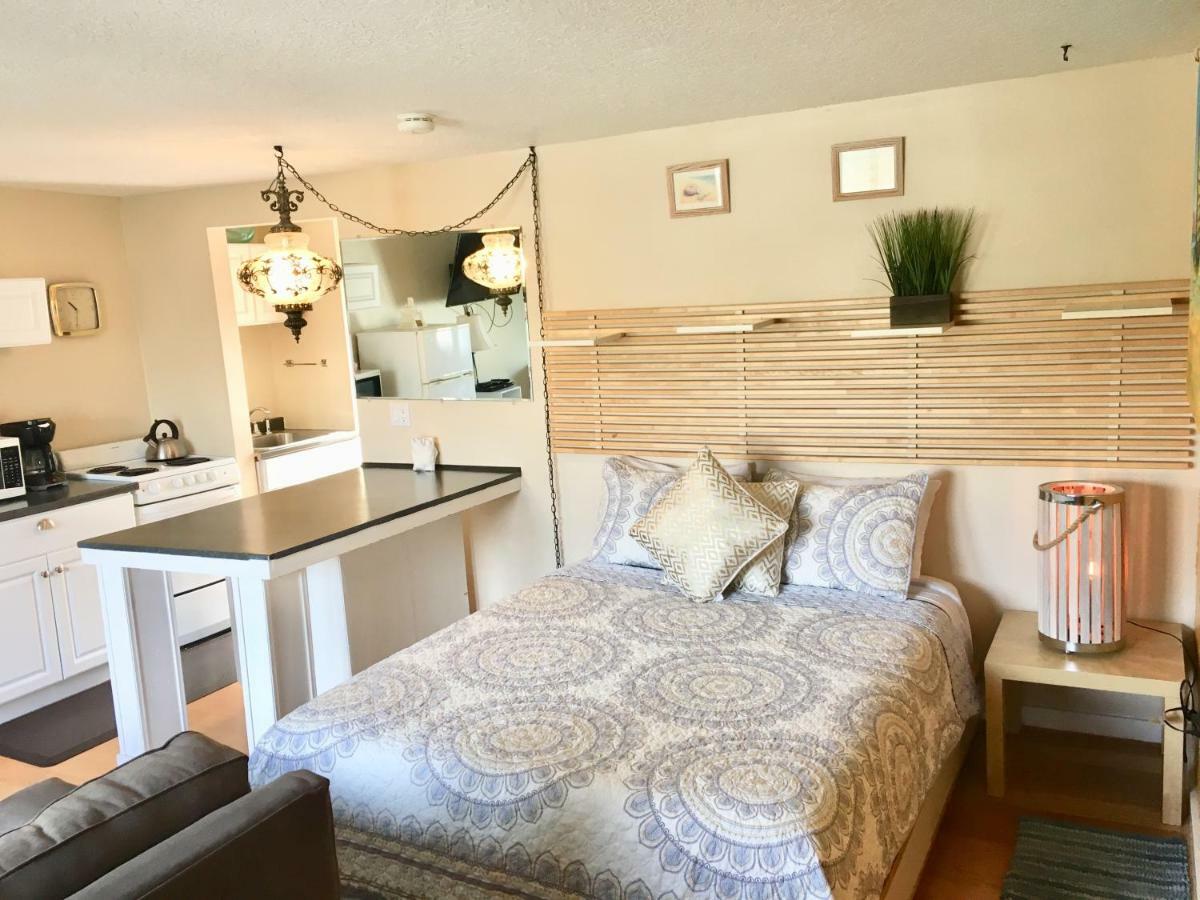The Tradewinds Condo/Hotel Aparthotel